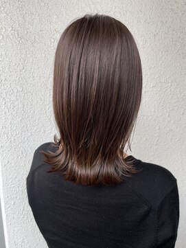 ロンドネートゥル 新潟(Lond naitre) 【Lond naitre高橋ヒロシ】外ハネ ペールベージュ ミディアム