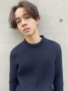 ガレージ バイ グリーン 原宿 表参道(Garage by green) centerpart × nuanceperm