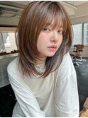 顔まわりレイヤーミディアムグレージュ