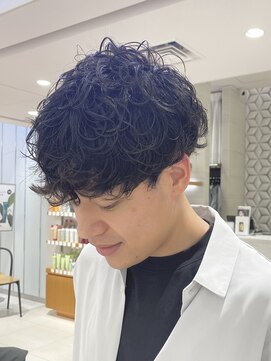 ピークアブー アヴェダ ギンザシックス(PEEK-A-BOO AVEDA GINZASIX) 刈り上げマッシュパーマ メンズヘア メンズショート