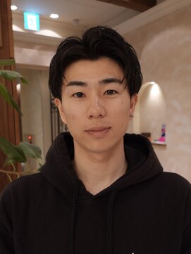 ビュートリアム265(BEAUTRIUM 265) #メンズセンターパート・ゆるめパーマ・無造作パーマ・刈り上げ