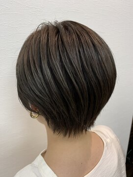 オージェイプラス(OJ+) ショートボブ