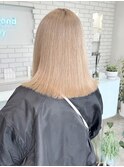 ミルクティーベージュ