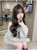 暗髪カラーとレイヤーカットで上品な韓国style☆