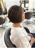 レイヤーショートボブ前髪ありボブミニボブ顔周りレイヤーボブ