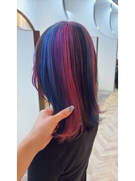 ソレイユトウキョウシブヤ(SOLEIL TOKYO shibuya) 主役級!ピンク×ブルーのアンブレラカラー
