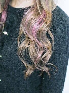 エラマ ヘアメゾン(elama hair maison) 【elama】ピンクインナーカラー