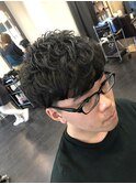波巻きツイストスパイラルパーマツーブロック刈り上げ