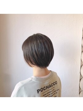 クレエ ヘアー デザイン(creer hair design) マッシュショートとオリーブベージュ