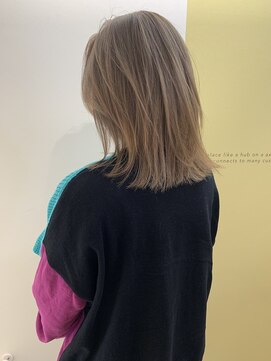 ハブ(hub) シャドールーツ