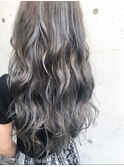 ロングヘア☆ハイライト☆ブリーチ☆グレーアッシュ