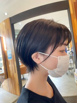 ヘアラウンジ アングゥ(hair lounge ungu) くびれショート