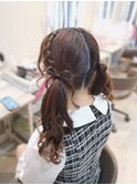 編み込み×髪リボンツインテール