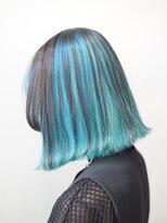 ホワイト 梅田(white)&nbsp;アンブレラカラー×ターコイズ