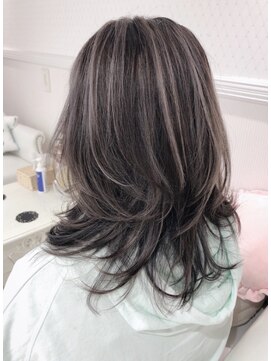 ラブリエ(la briller) ハイライトカラー