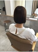 透明感ベージュのボブ