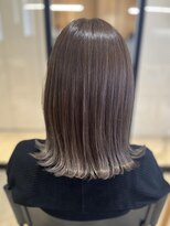 ニーイチイチ(211)&nbsp;似合わせカットイメチェン/タッセルボブ/グレージュ