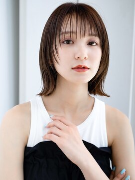 エインアンリー 表参道(AIN.ANLY.) ぱっつん前髪フェイスレイヤーカットオリーブベージュミニボブ