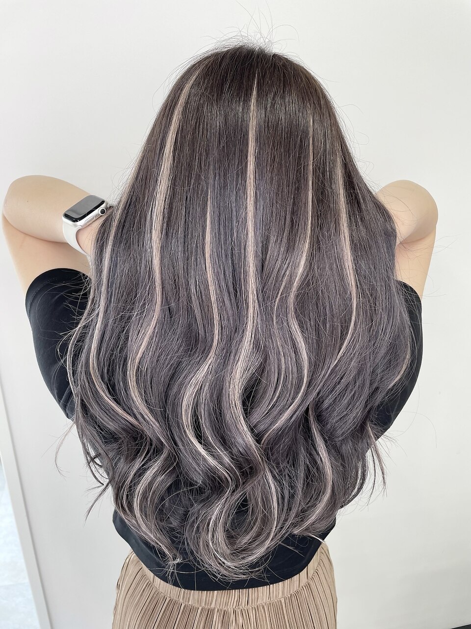 エクステでハイライト：L225746648｜ロズクリア(Roz clear)のヘア