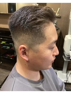 フェリックス(Felix) フェードカット