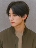メンズビジネス 黒髪 流行 ワックスなし デコ出し モテ髪スーツ