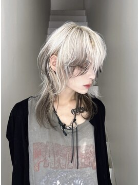 サイ(sai) 前髪/アンブレラカラー/こなれミディ/イメチェン/ウェーブパーマ