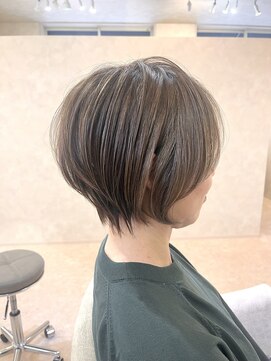 プランツヘアー 高宮店(Plants hair) 白髪ぼかしハイライト 大人ショート