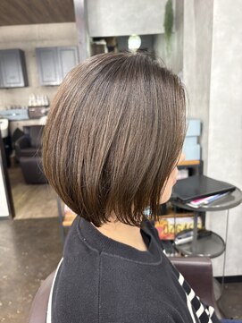 ラフボブ×オリーブ系カラーで透明感♪