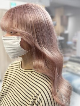 マグサロンギャラリー(Mag salon gallery) ブリーチカラー×イヤリングカラー◎大人可愛いピンクベージュ