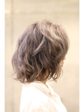 ヘアサロンエム 川越(HAIR SALON M) シルバーアッシュ