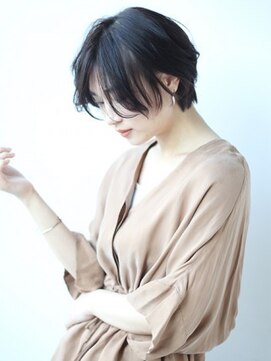 クィーンズガーデンバイケーツーギンザ(QUEEN’S GARDEN by K two GINZA) [K-two銀座]360度美シルエットセンシュアルショート