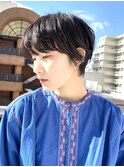 ナチュラルなショート