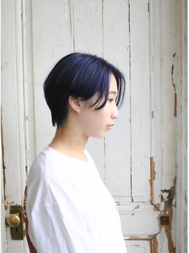 ホワイトルーム(White Room) ディープブルーのベリーショート♪