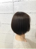 ショートボブ