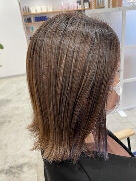 アン(an) 切りっぱなしボブインナーカラー