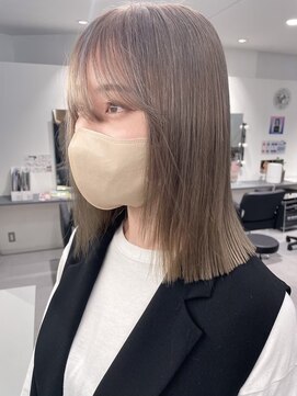 キング 枚方店(K!ng) 【枚方、高槻、梅田】ミルクティーベージュ