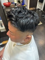 オムヘアーツー (HOMME HAIR 2) 外国人くせ毛風コテパーマ.hommehair2nd櫻井