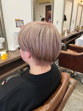 ヘアラボ シロ(Hair lab.Shiro) ピンクベージュカラー