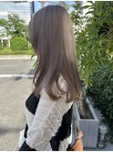 ナチュラルグレージュ
