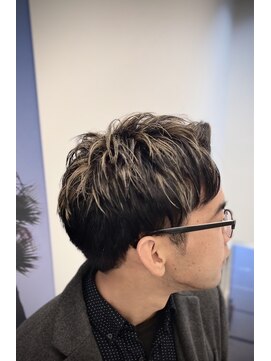 リノショアーズ 元町店(RINOSHORES) 20代30代40代メンズハイライト刈り上げビジカジオシャレ感