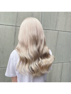 ジルバイジゼル(JILL by GiseL) ダブルカラー/ハイトーンカラー/デザイン/レイヤー/ウルフ