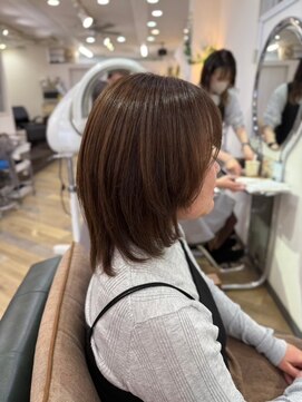 ビィーワンイースト(Be 1 EAST) ミディアムレイヤー