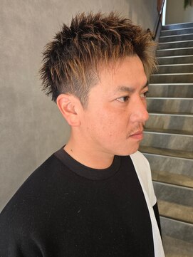 ヴィサージュメゾン(VISAGE maison) アップバングショート/ツーブロショート