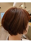 大人ショート/丸みショートボブ/簡単スタイリングショートボブ