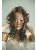 海外風カーリーヘア