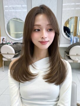 アフロートリノ(AFLOAT Leino) 結べるレイヤーカット かきあげ前髪