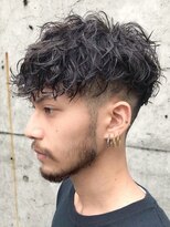 レタッチ バイ フィフス 銀座(RETOUCH by fifth)&nbsp;銀座新橋波巻きスパイラルパーマ縦落ちツイストスパイラルパーマ