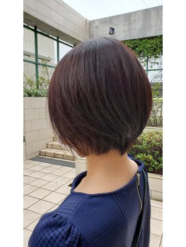 スタイル 成城学園前(STYLE) 絶壁カバー後頭部ふんわりボブスタイル特集　カーキグレージュ１