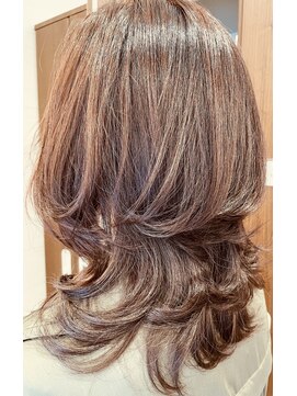 ソルテ(Sorte) 【今季大人気】くびれウルフレイヤー♪