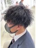 Ryu指名スーツに合うツイストスパイラルパーマ